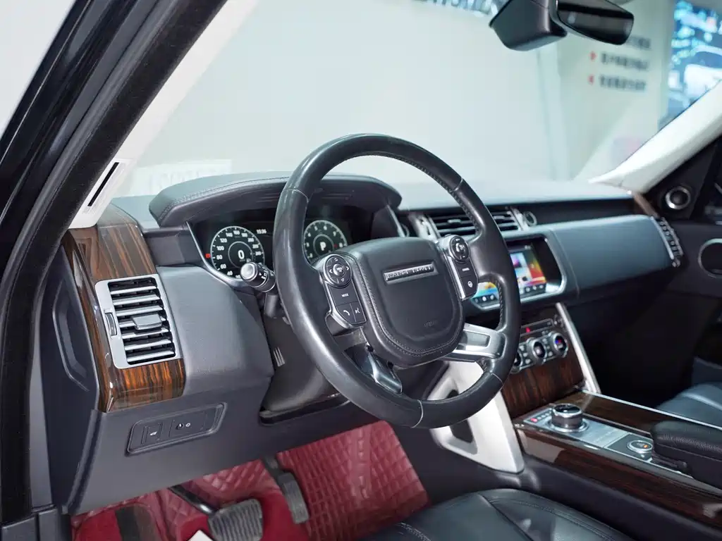 Land Rover Range Rover 2017 — фото 10