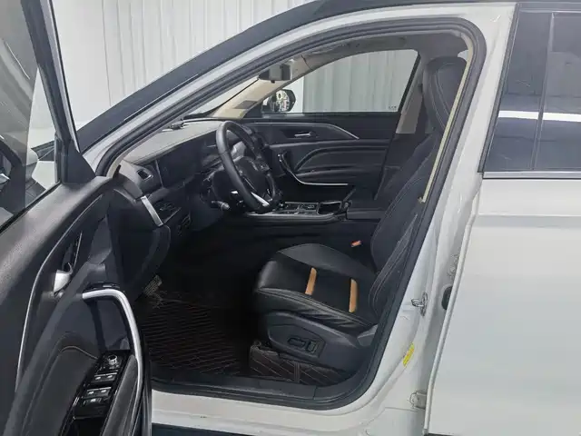 Bestune T77 2020