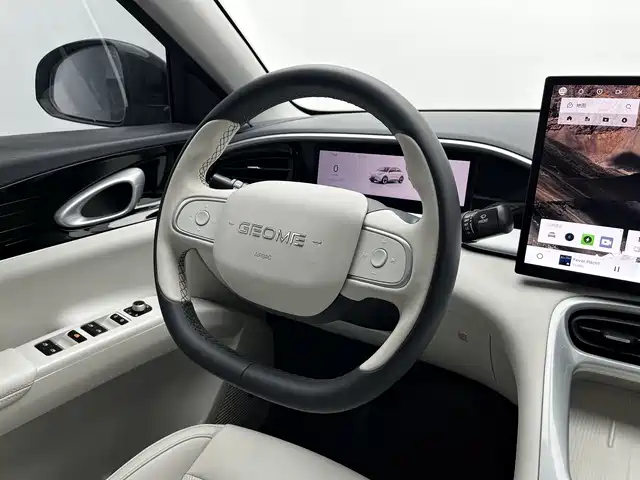 Geely Galaxy Starwish 2025 — фото 12