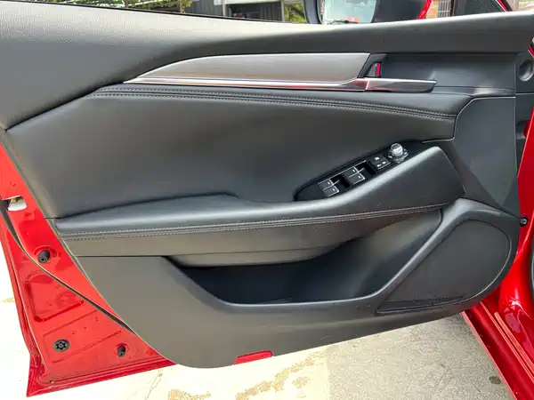 Mazda Atenza 2020