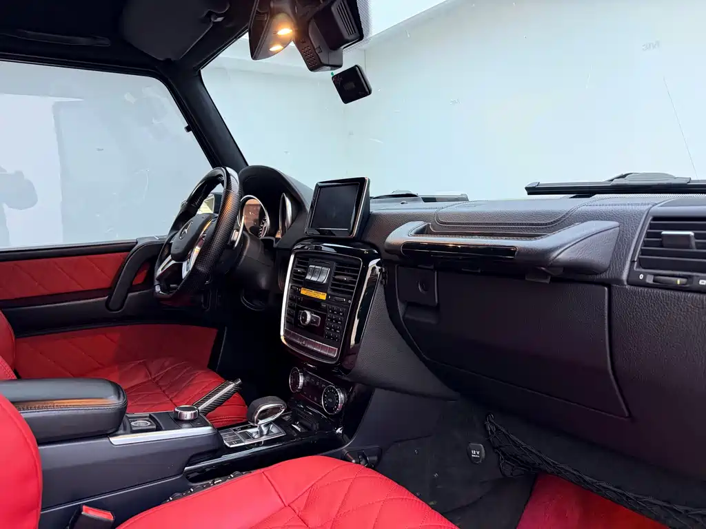 Mercedes-Benz G-Class AMG 2014 — фото 17