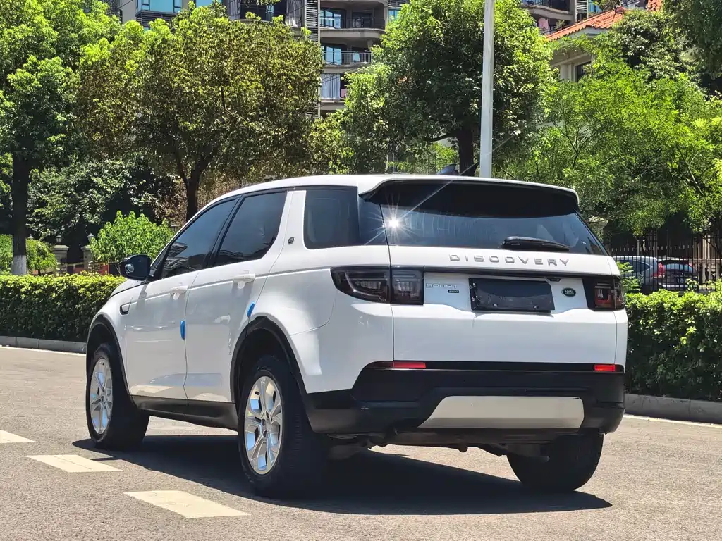 Land Rover Discovery Sport 2021 — фото 14