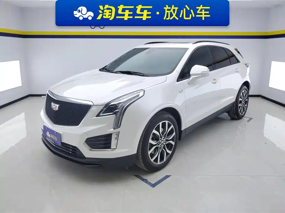 Cadillac XT5 2022 — фото 1