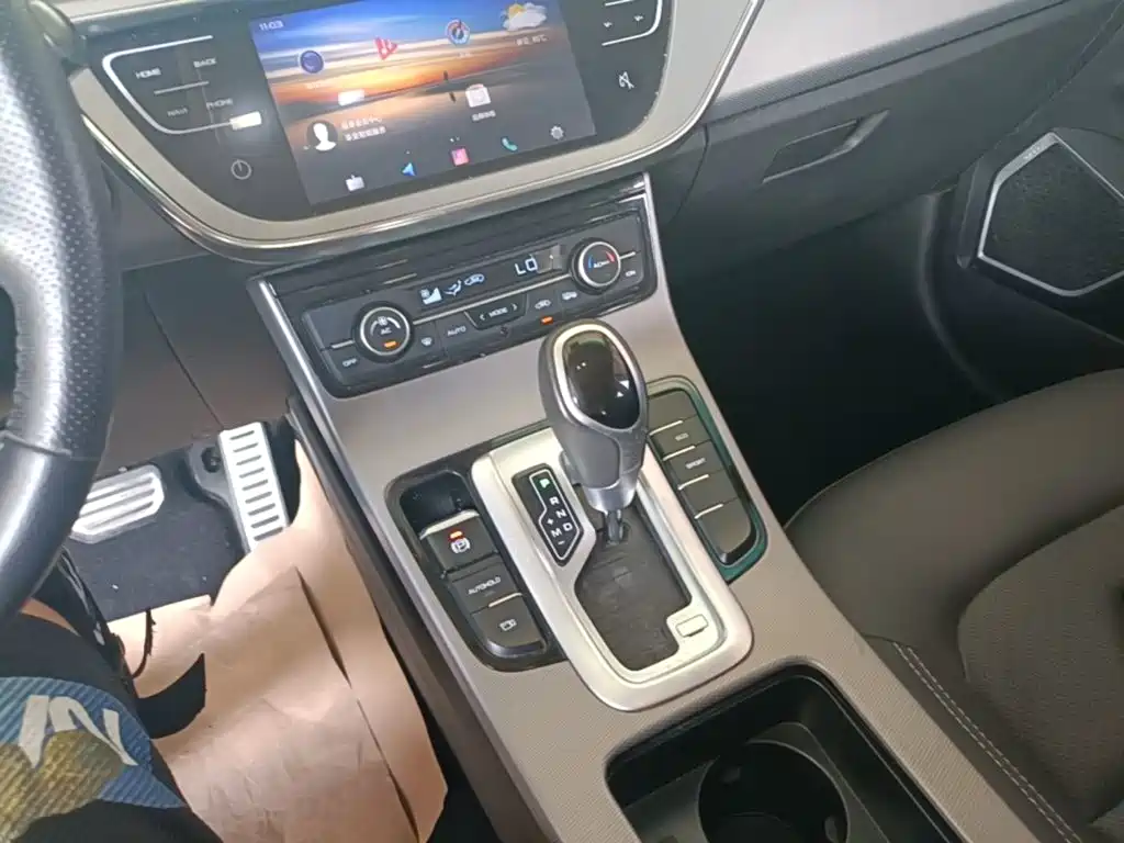 Geely Emgrand GS 2019 — фото 14