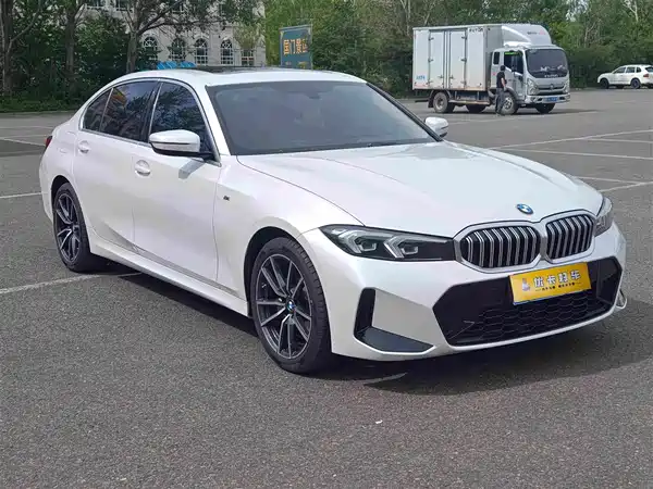 BMW 3 Series 2023