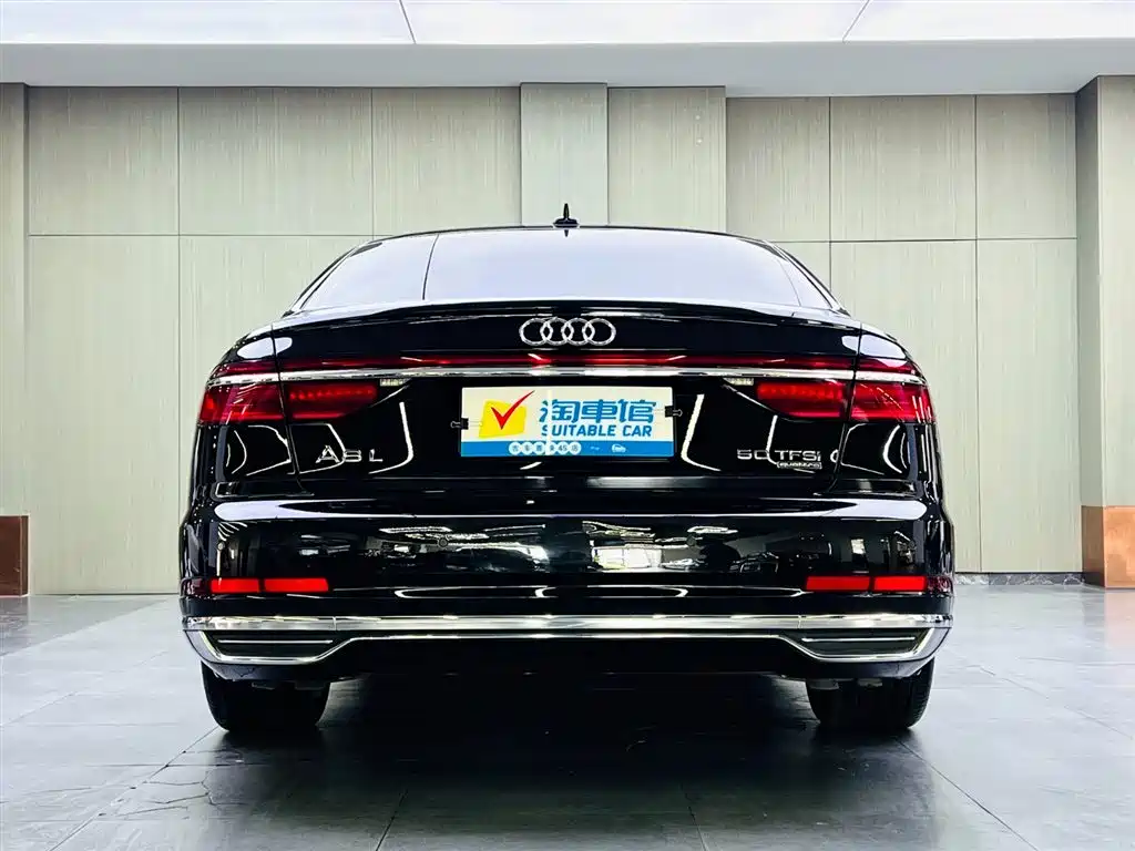 Audi A8 2020 — фото 5