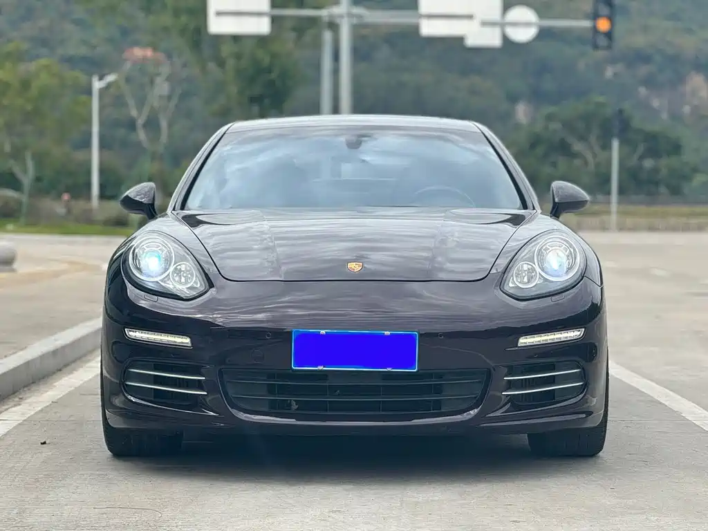 Porsche Panamera 2015 — фото 2