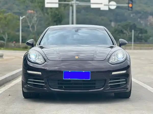 Porsche Panamera 2015