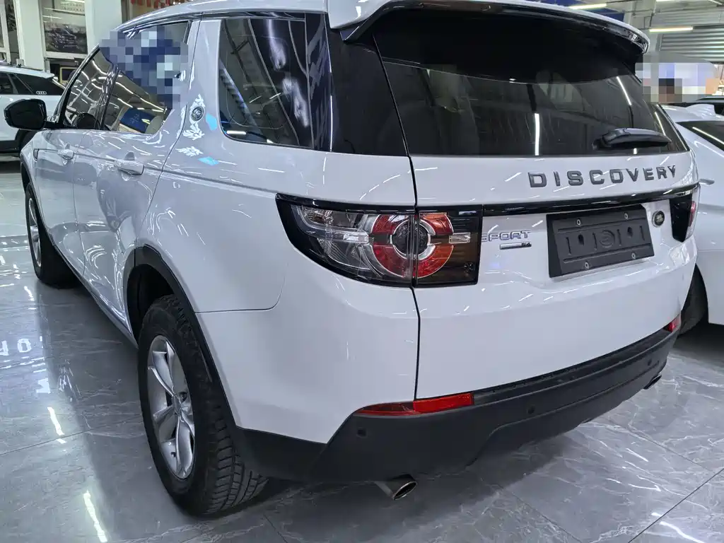 Land Rover Discovery Sport 2017 — фото 3