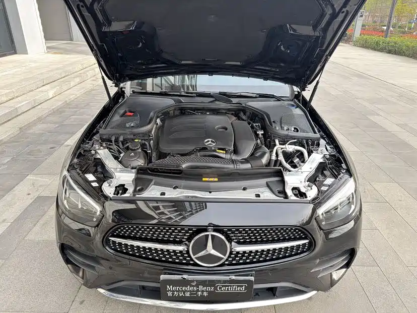 Mercedes-Benz E-Class 2022