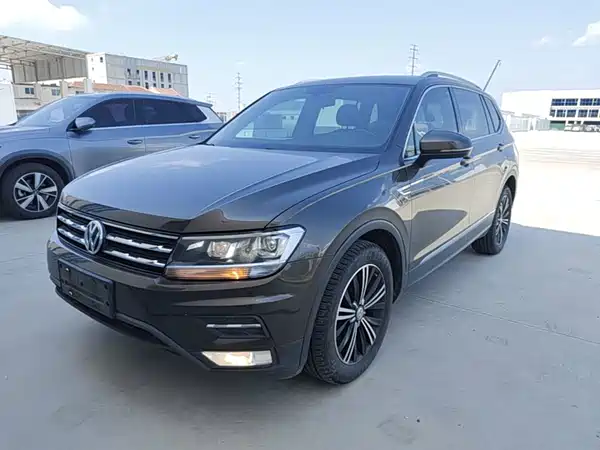 Volkswagen Tiguan L 2020