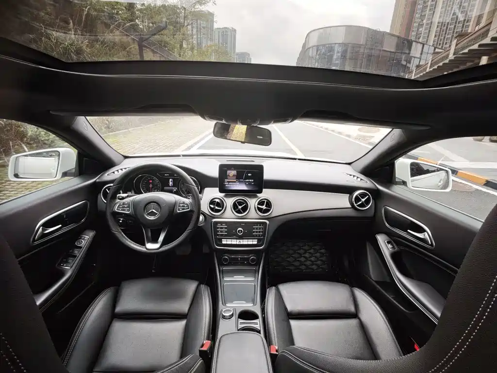 Mercedes-Benz CLA 2018 — фото 11