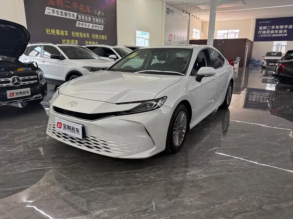 Toyota Camry 2026 — фото 6