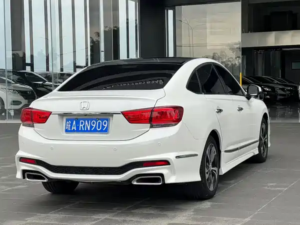 Honda Spirior 2017