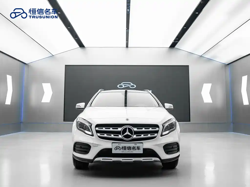 Mercedes-Benz GLA 2019