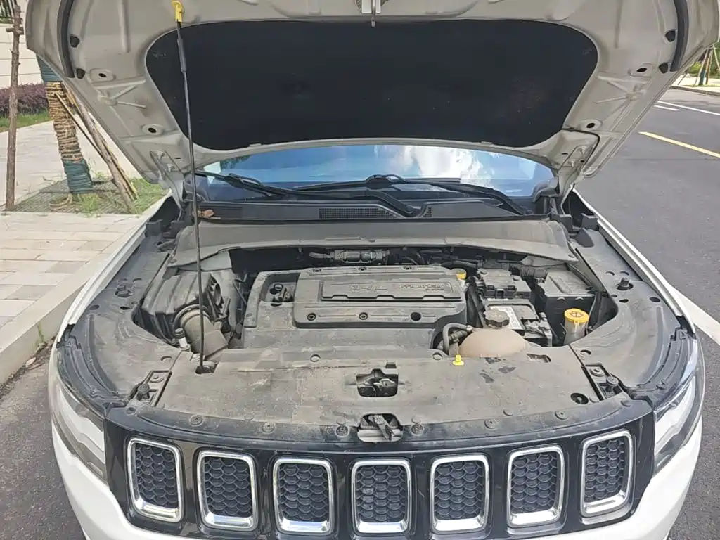 Jeep Compass 2019 — фото 20