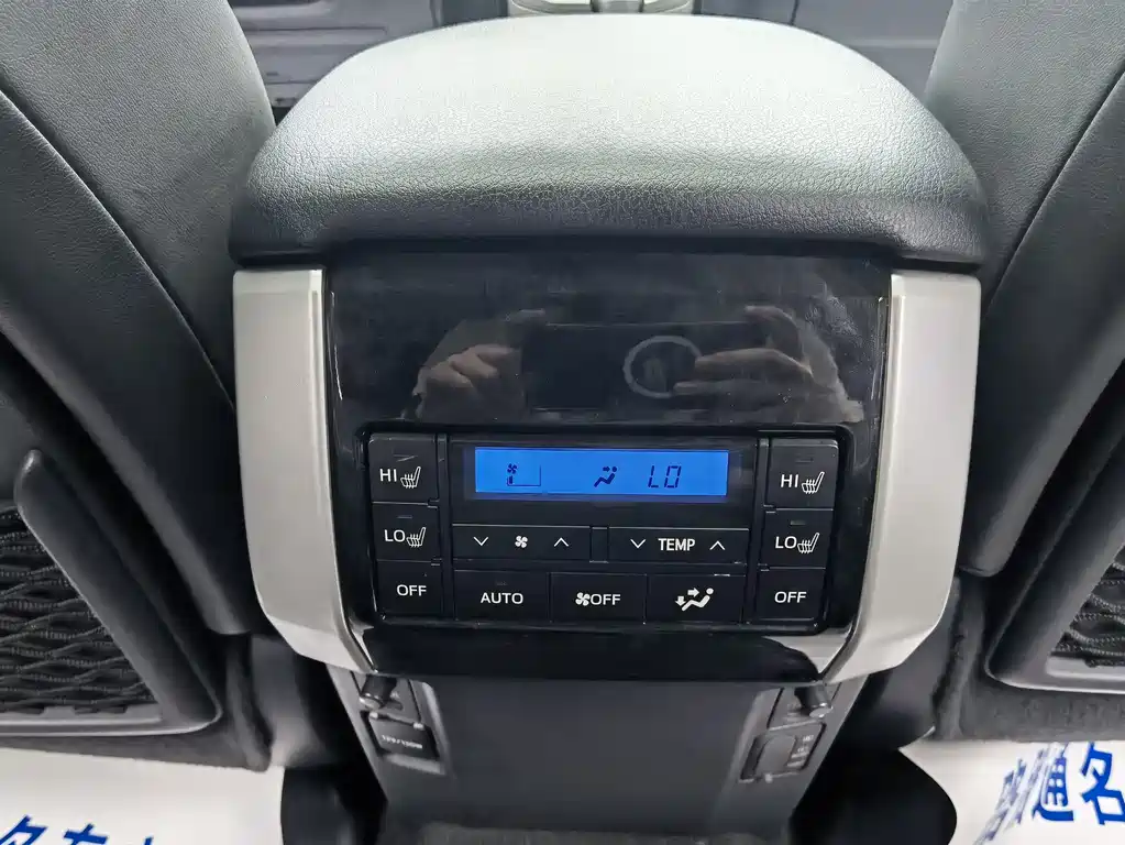 Toyota Prado 2018 — фото 22