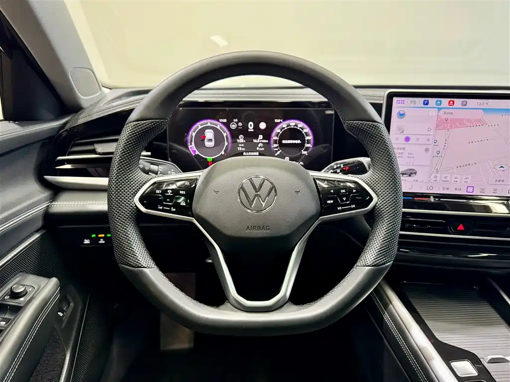 Volkswagen Passat 2025 — фото 15