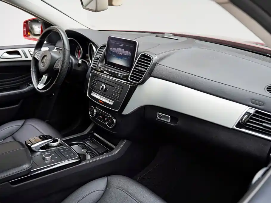 Mercedes-Benz GLE Coupe 2016 — фото 14