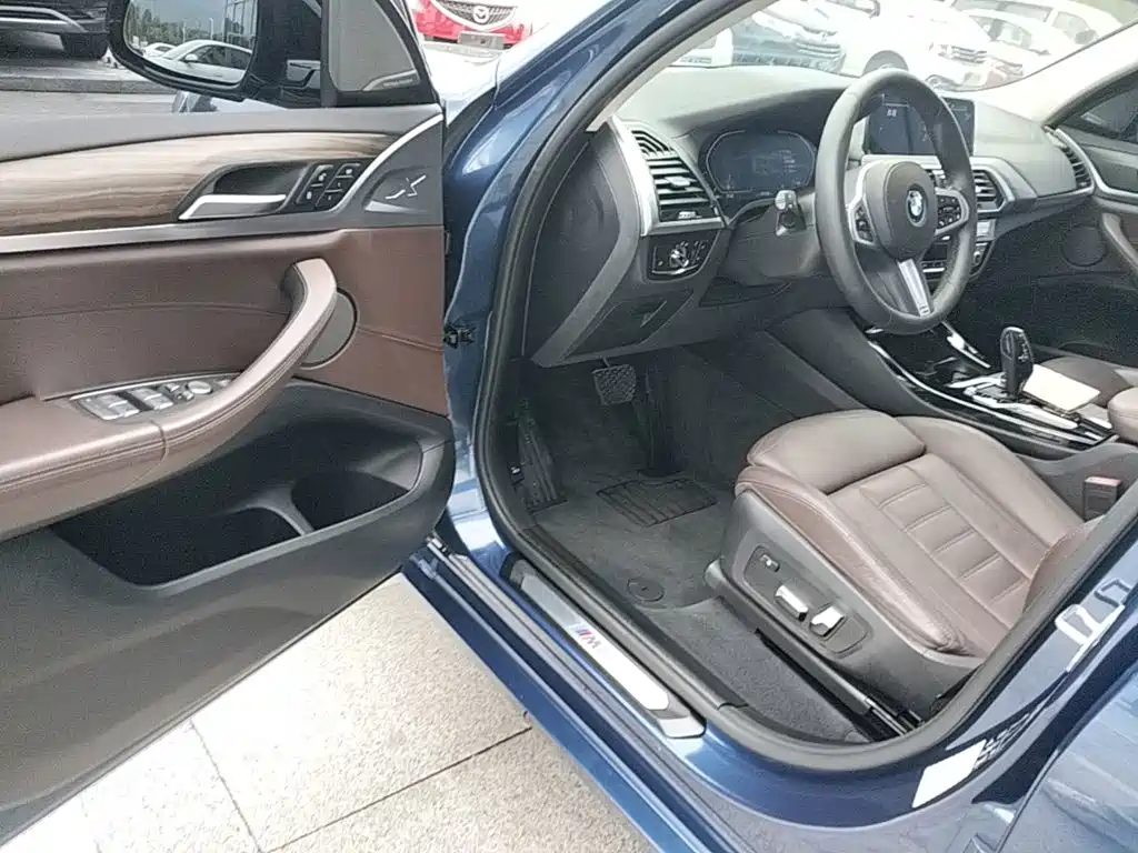 BMW X3 2020 — фото 16