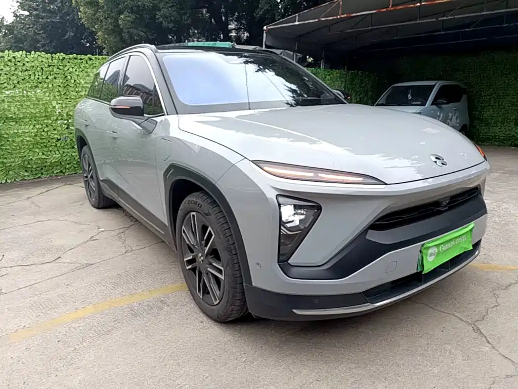 NIO ES6 2021