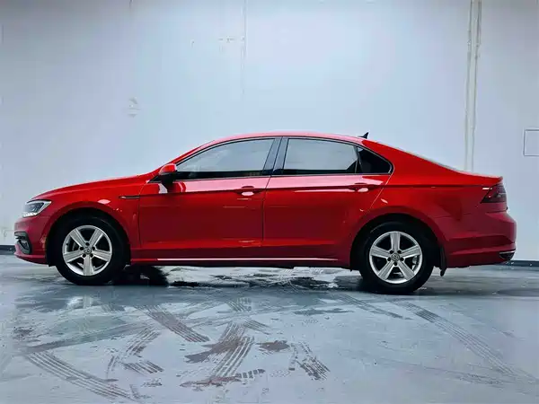 Volkswagen Lamando 2021