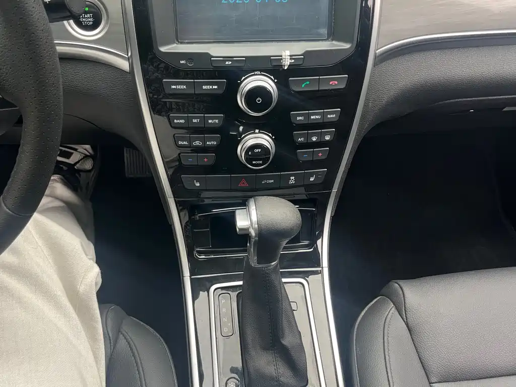 Haval H2 2016 — фото 10