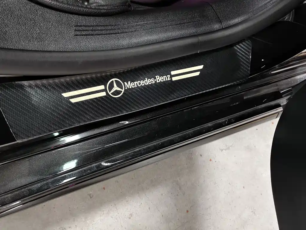 Mercedes-Benz E-Class 2025 — фото 15