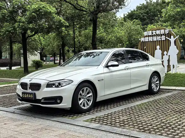 BMW 5 Series 2016