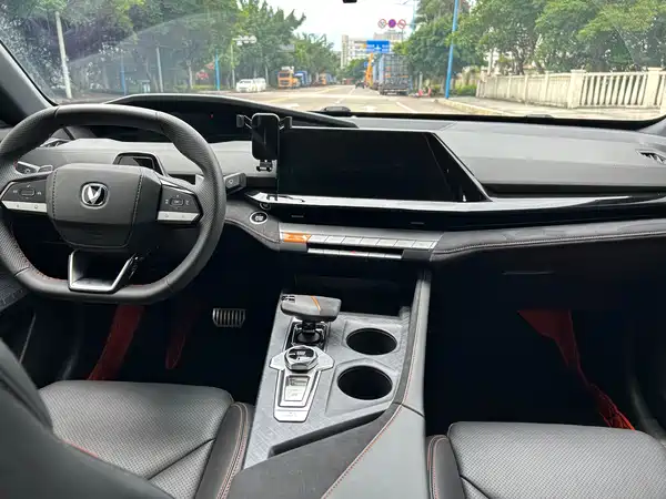 Changan UNI-V 2023