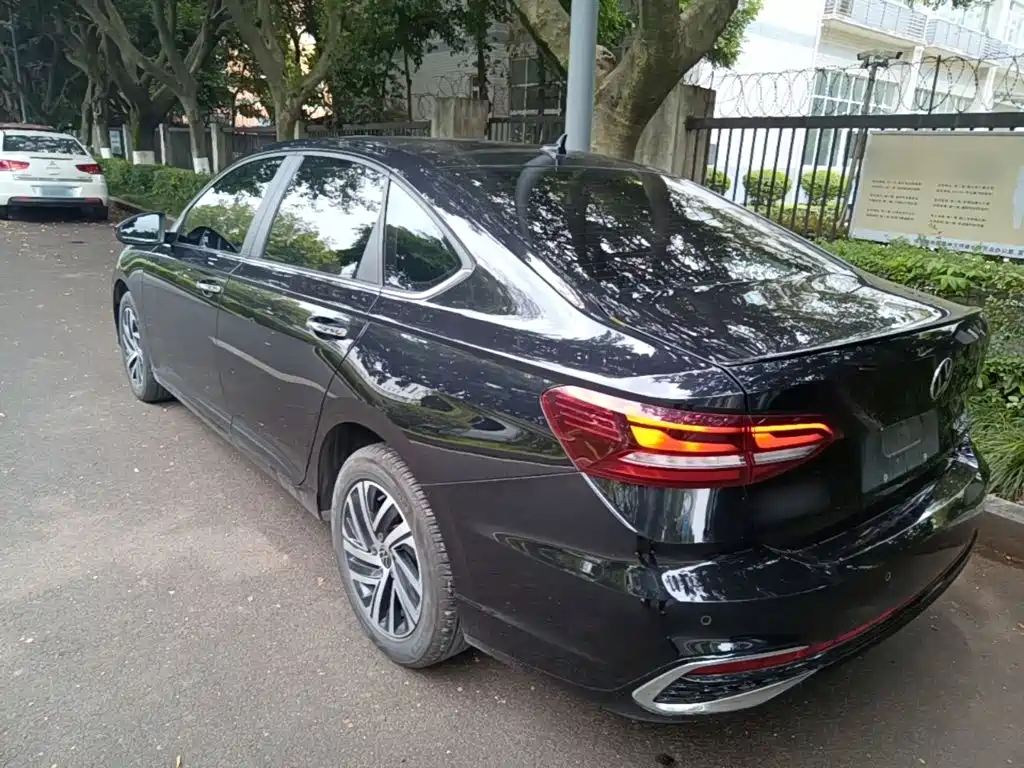 Volkswagen Lavida 2023