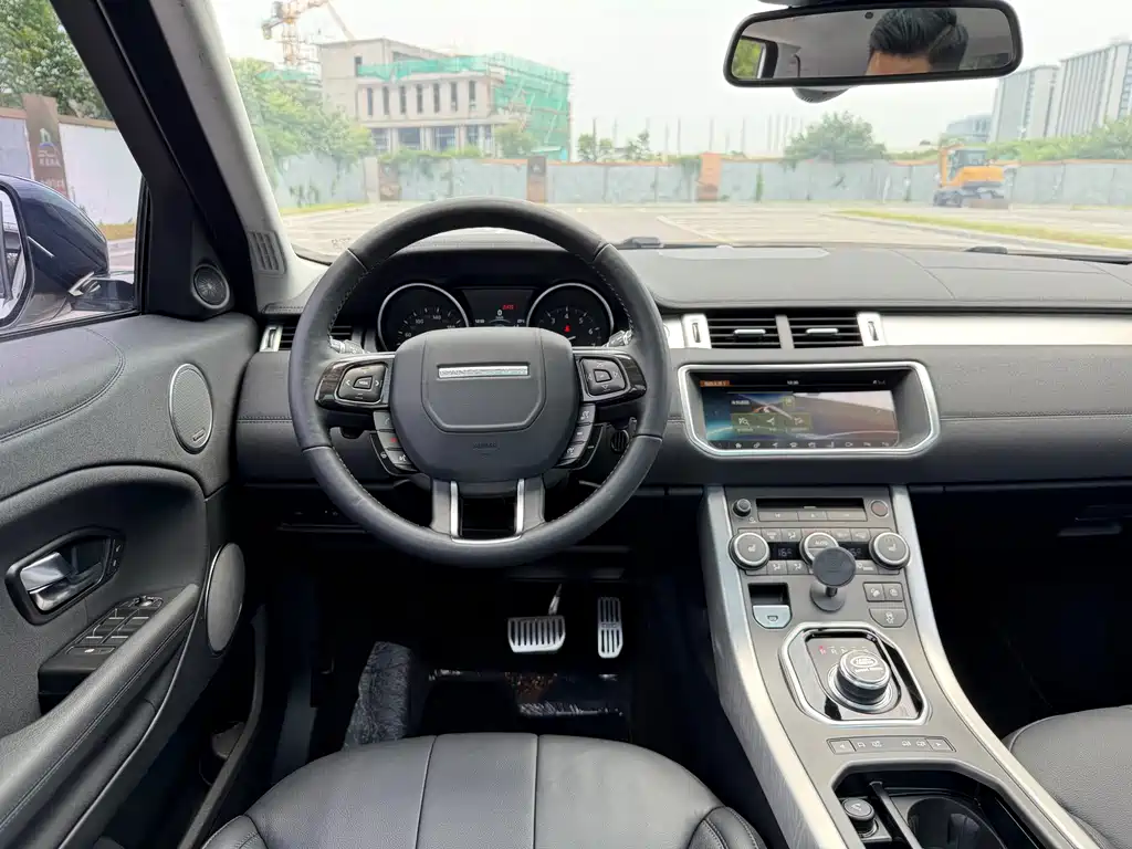 Land Rover Range Rover Evoque 2018 — фото 8
