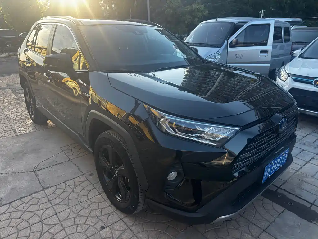 Toyota RAV4 2023