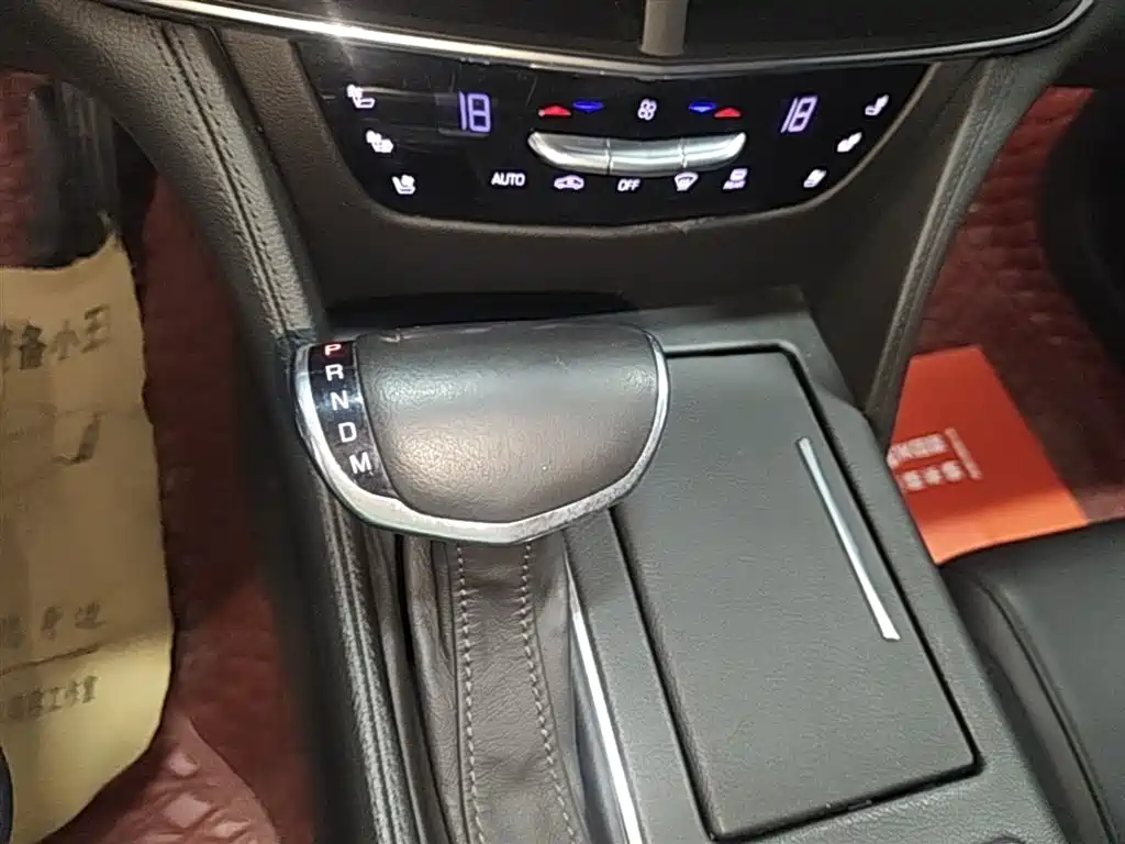Cadillac CT6 2017 — фото 14
