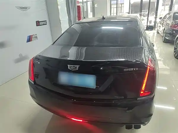 Cadillac CT6 2016