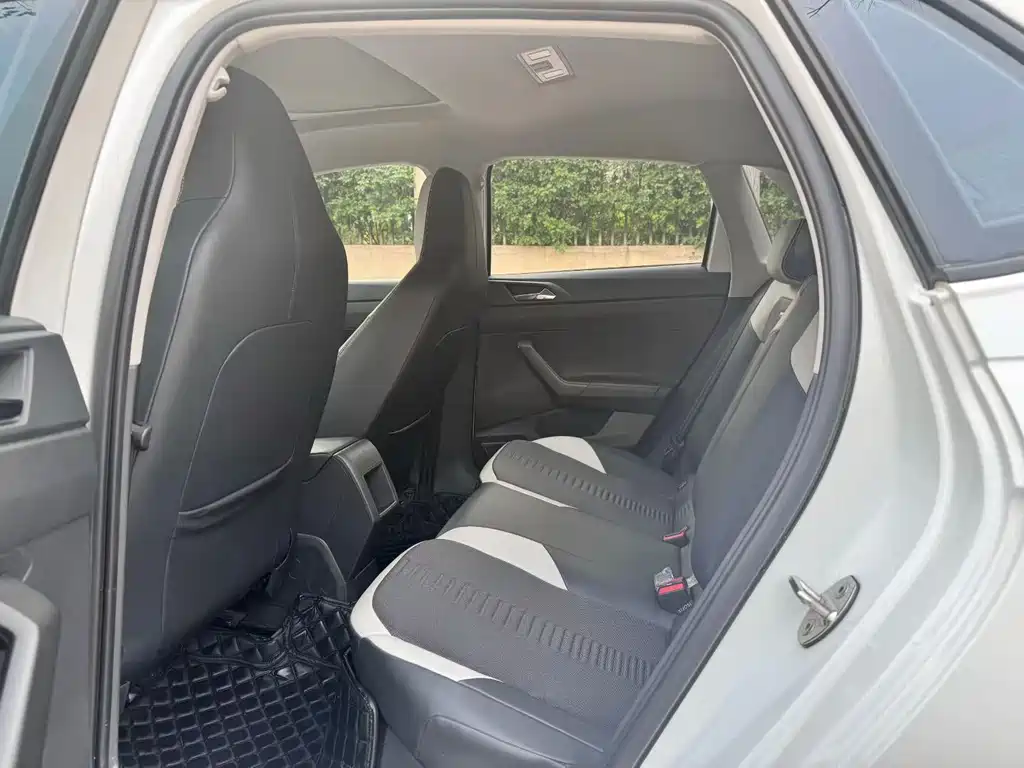 Volkswagen Polo 2023