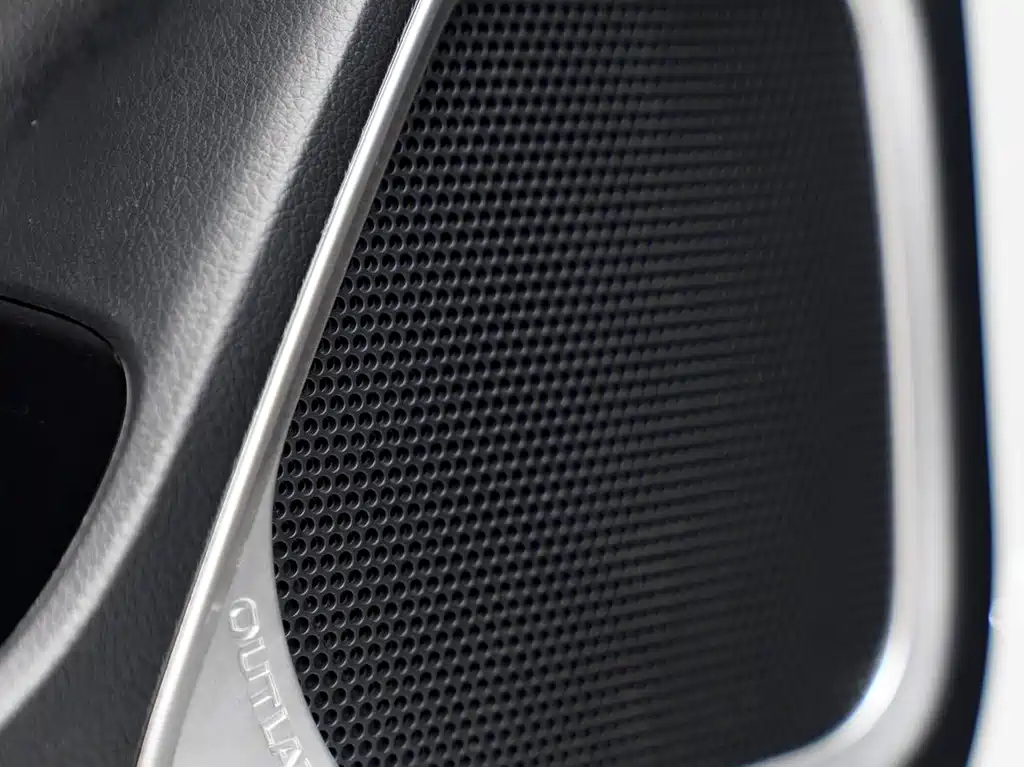 Mitsubishi Outlander 2019 — фото 17