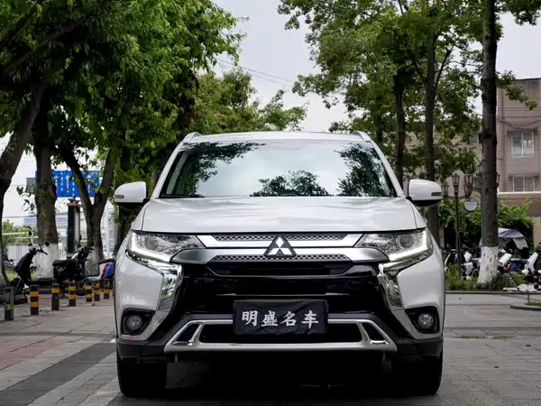 Mitsubishi Outlander 2019