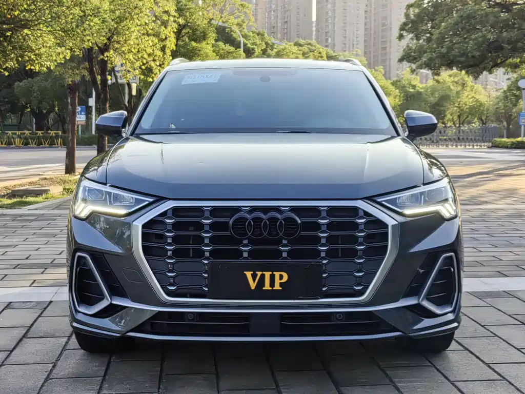 Audi Q3 2023 — фото 2