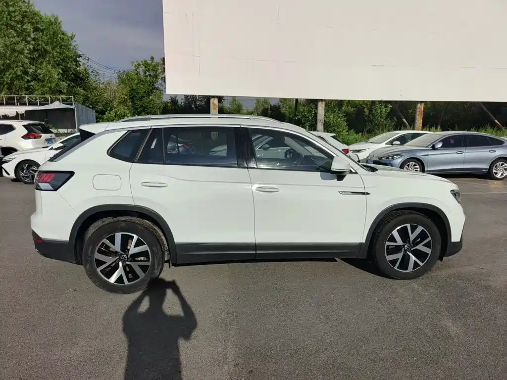 Volkswagen Tayron 2023