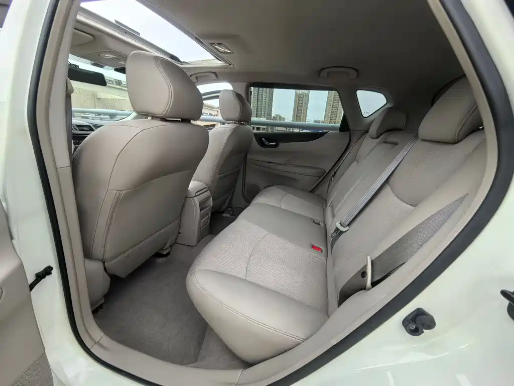 Nissan Sylphy 2013