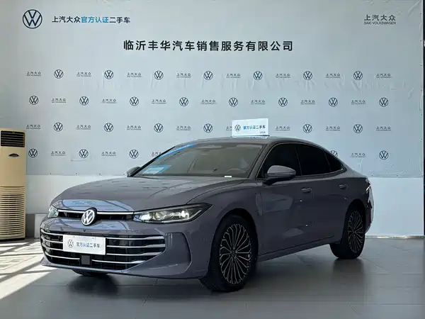 Volkswagen Passat 2024