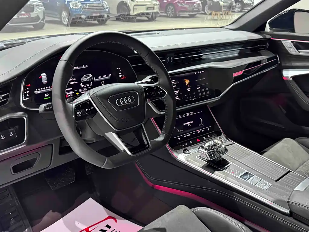 Audi A6L 2024 — фото 13