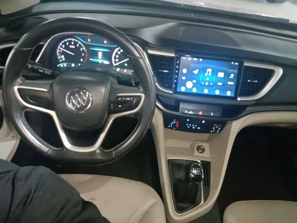 Buick Excelle 2019 — фото 10
