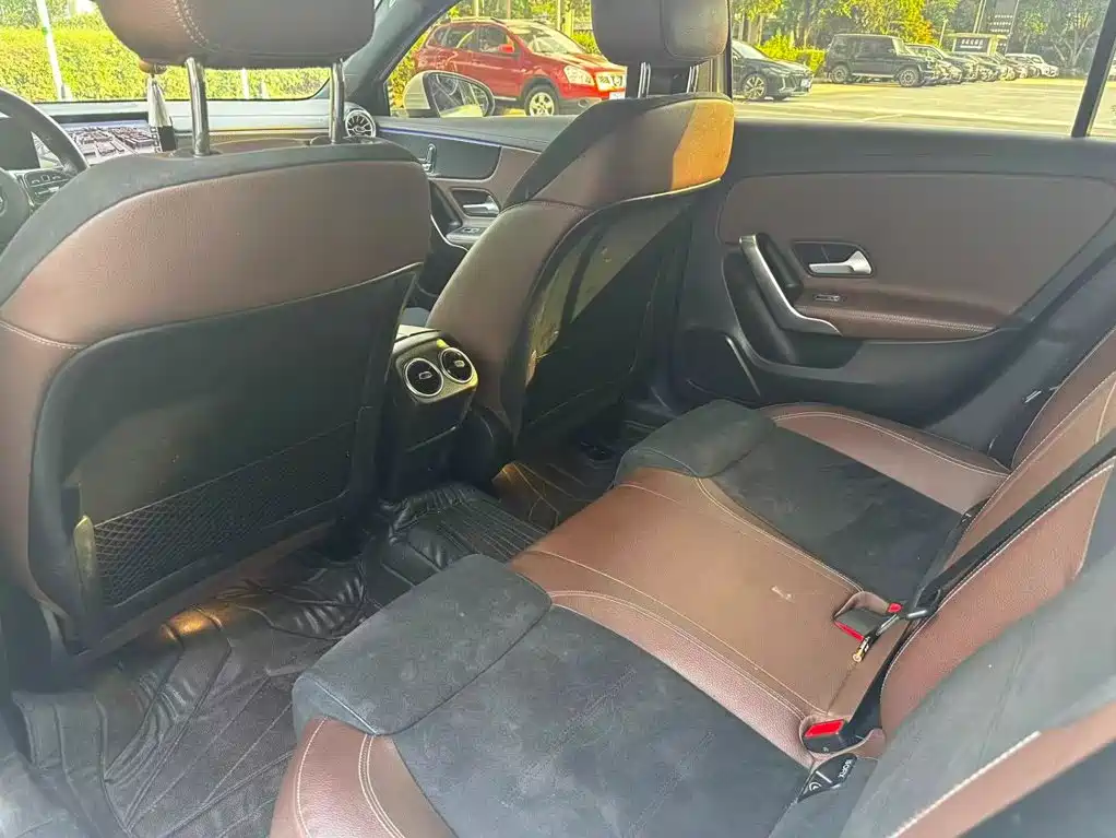 Mercedes-Benz A-Class 2023 — фото 15