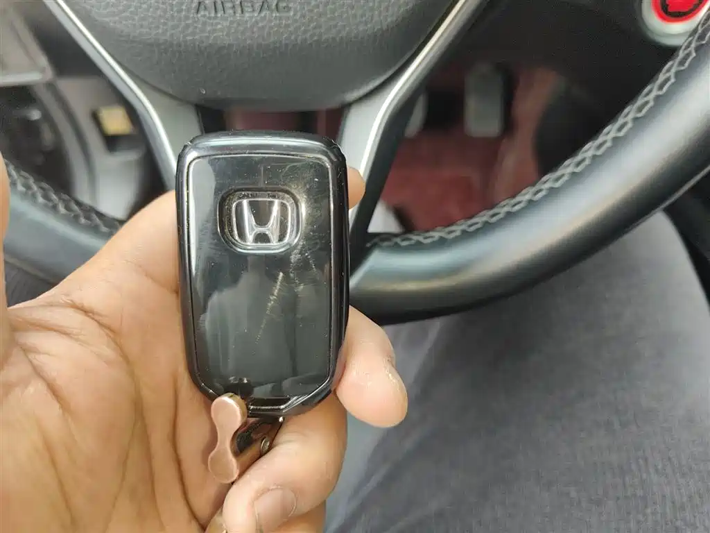 Honda Accord 2021 — фото 12