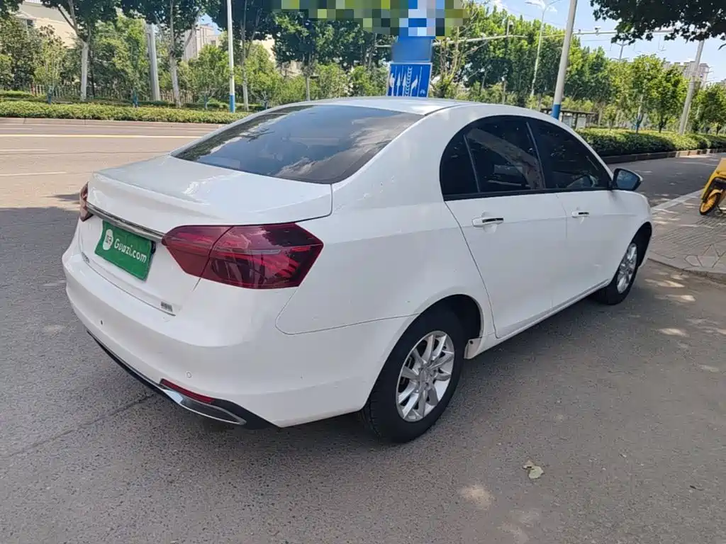 Geely Emgrand 2020