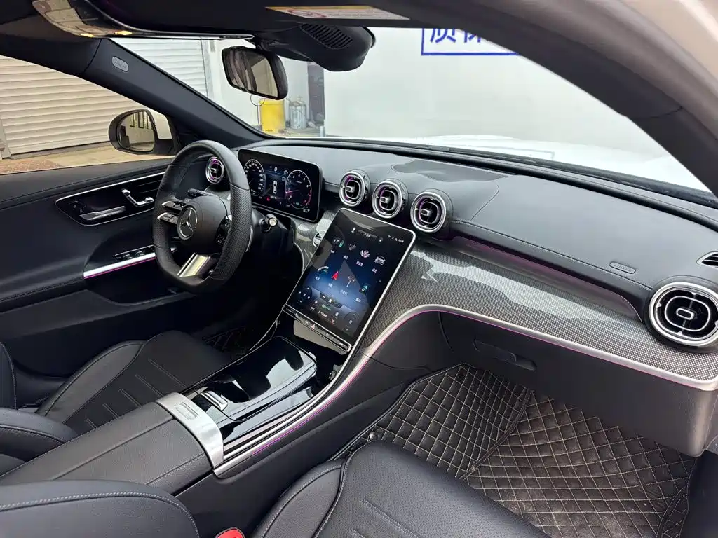 Mercedes-Benz C-Class 2022 — фото 16