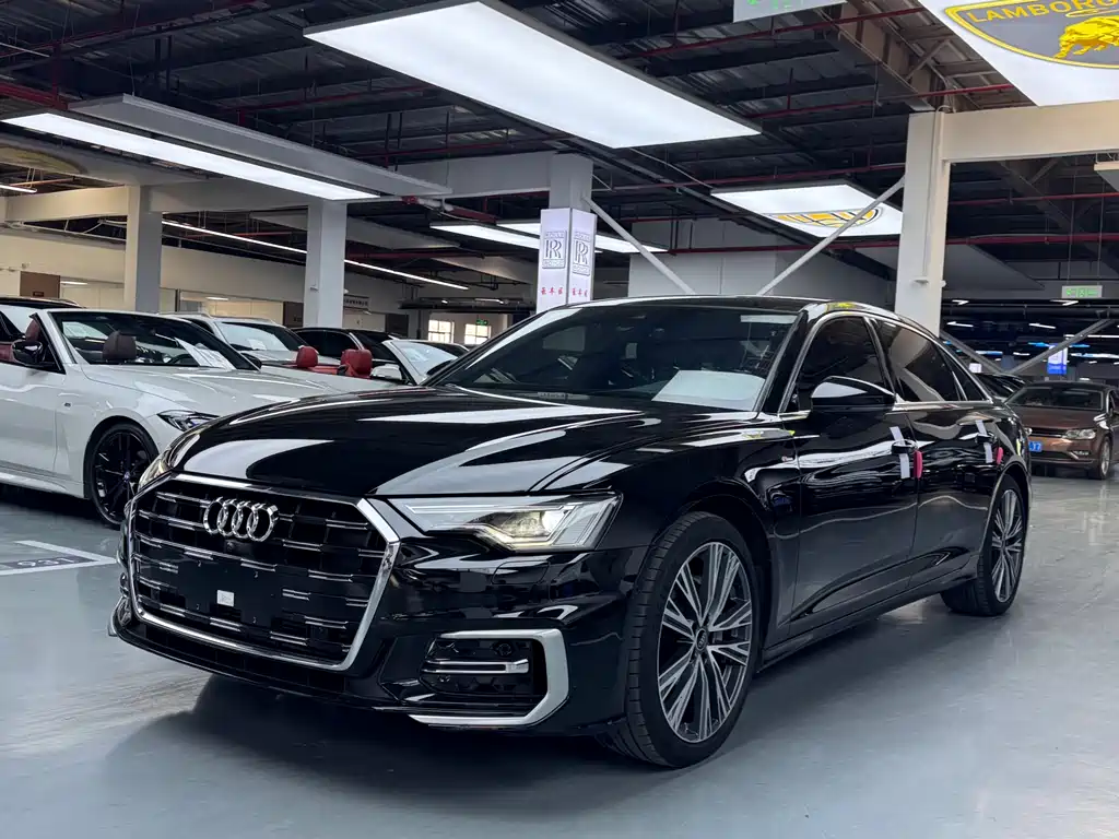 Audi A6L 2022