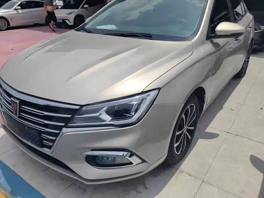 Roewe i5 2020